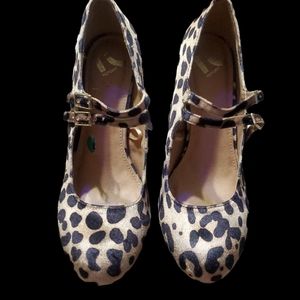 Leopard heels
